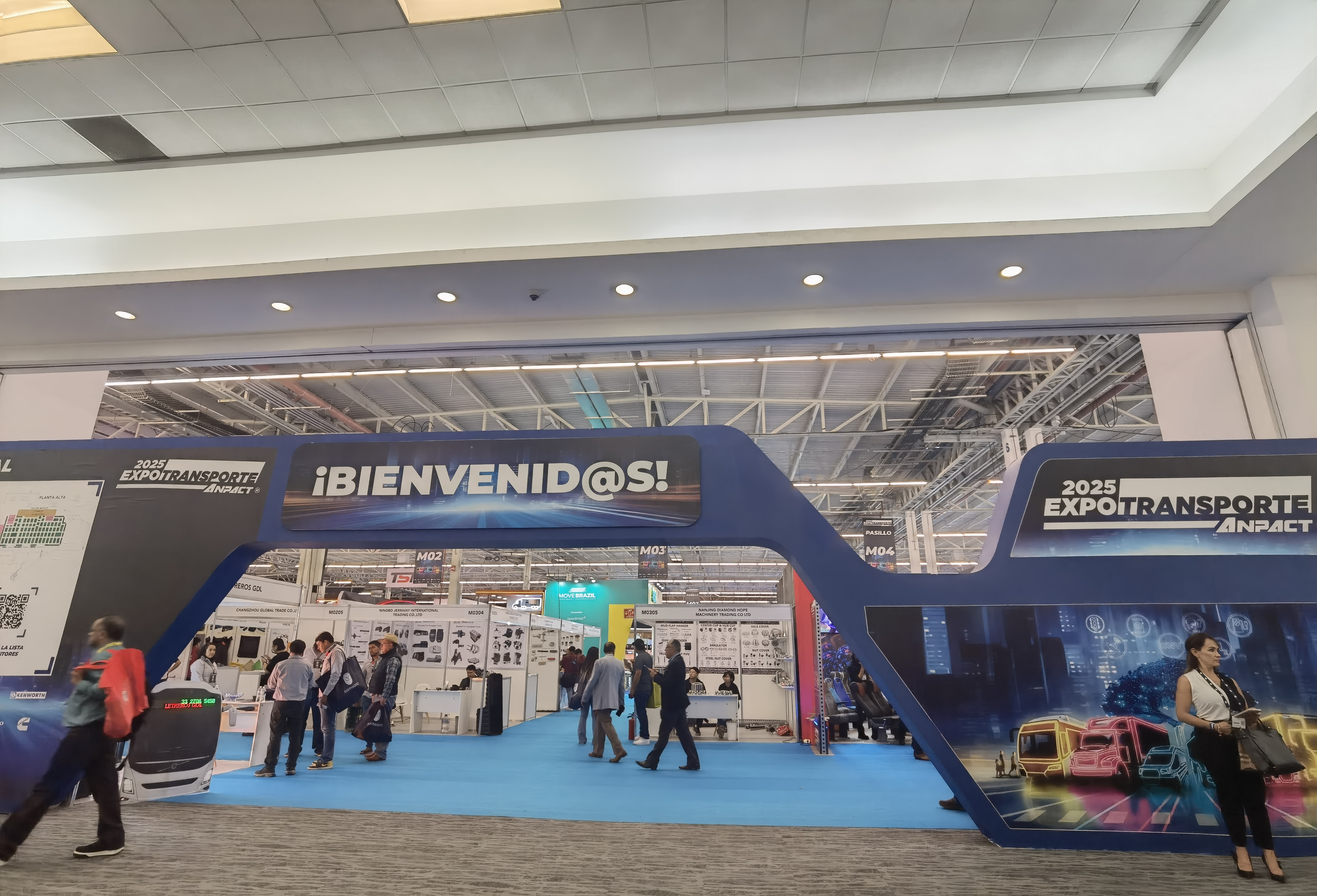 F&aacute;brica de luces para autom&oacute;viles, empresa, fabricante, hecho en China, luz trasera, luz de trabajo, luz lateral, luz para cami&oacute;n