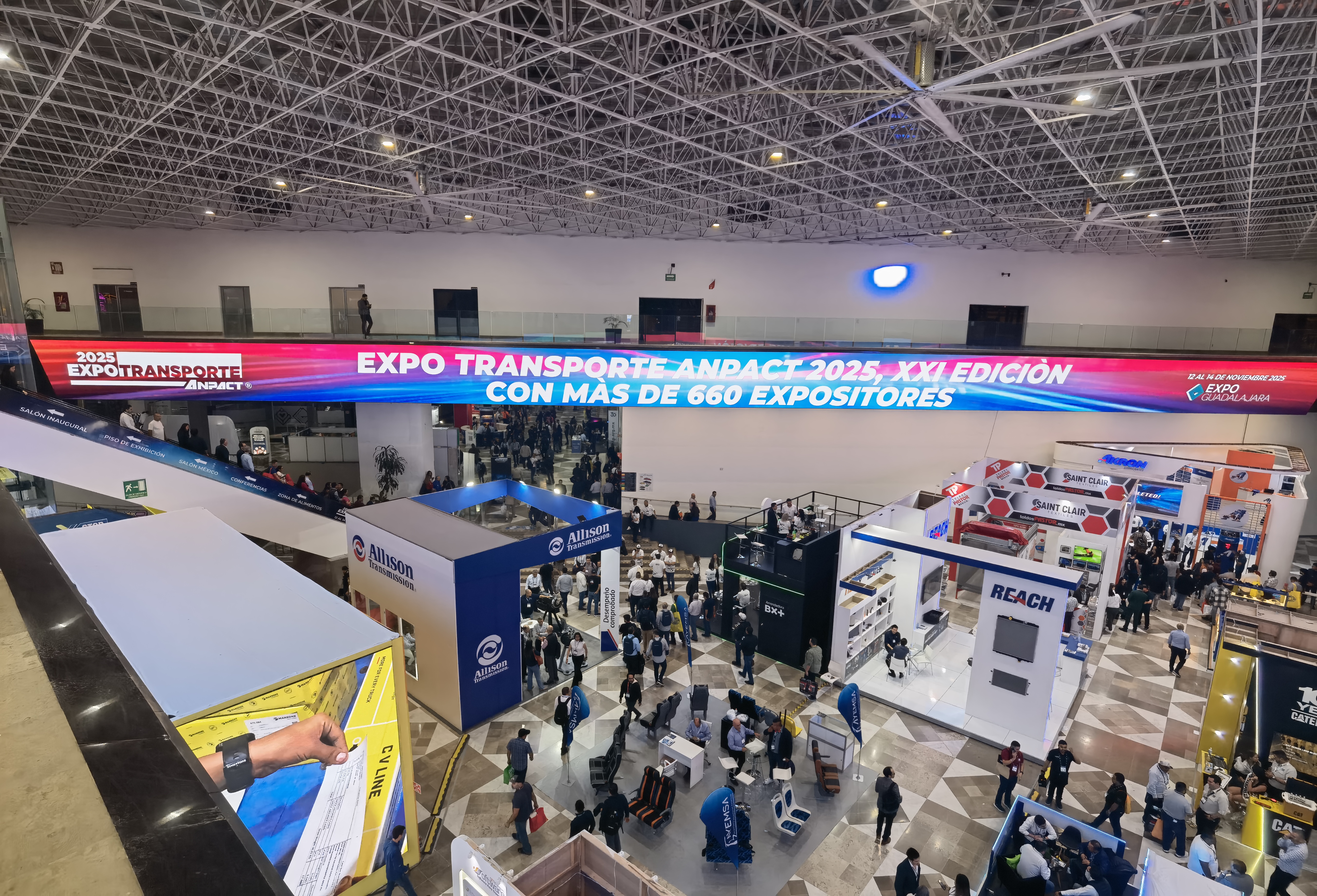 F&aacute;brica de luces para autom&oacute;viles, empresa, fabricante, hecho en China, luz trasera, luz de trabajo, luz lateral, luz para cami&oacute;n