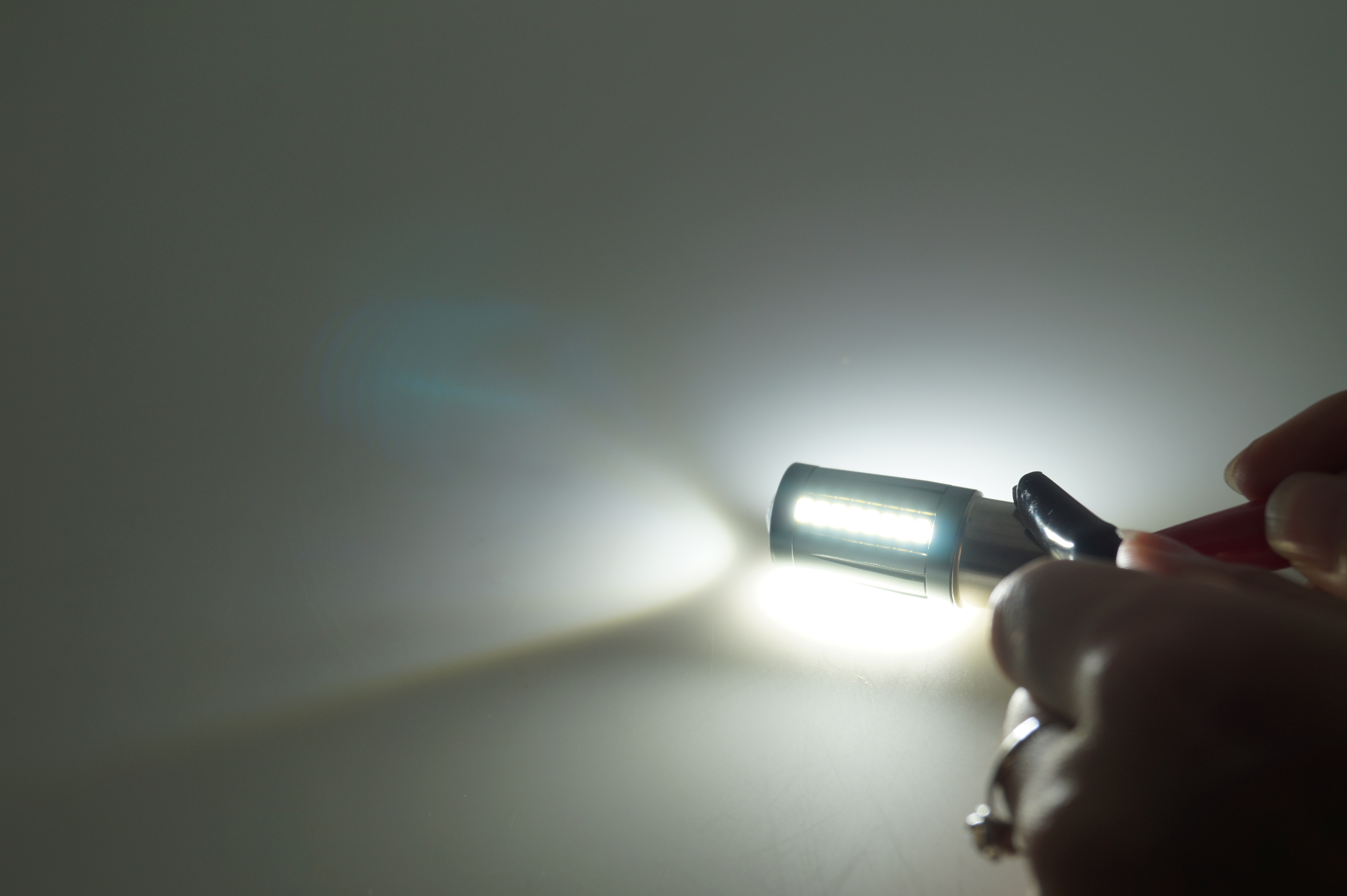 Bombilla de autom&oacute;vil LED BA15S, bombilla del autom&oacute;vil LED para luz inversa, bombilla del autom&oacute;vil LED para luz de se&ntilde;al de giro, bombilla de reverso de reverso LED T20, bombilla de se&ntilde;al de giro LED T20