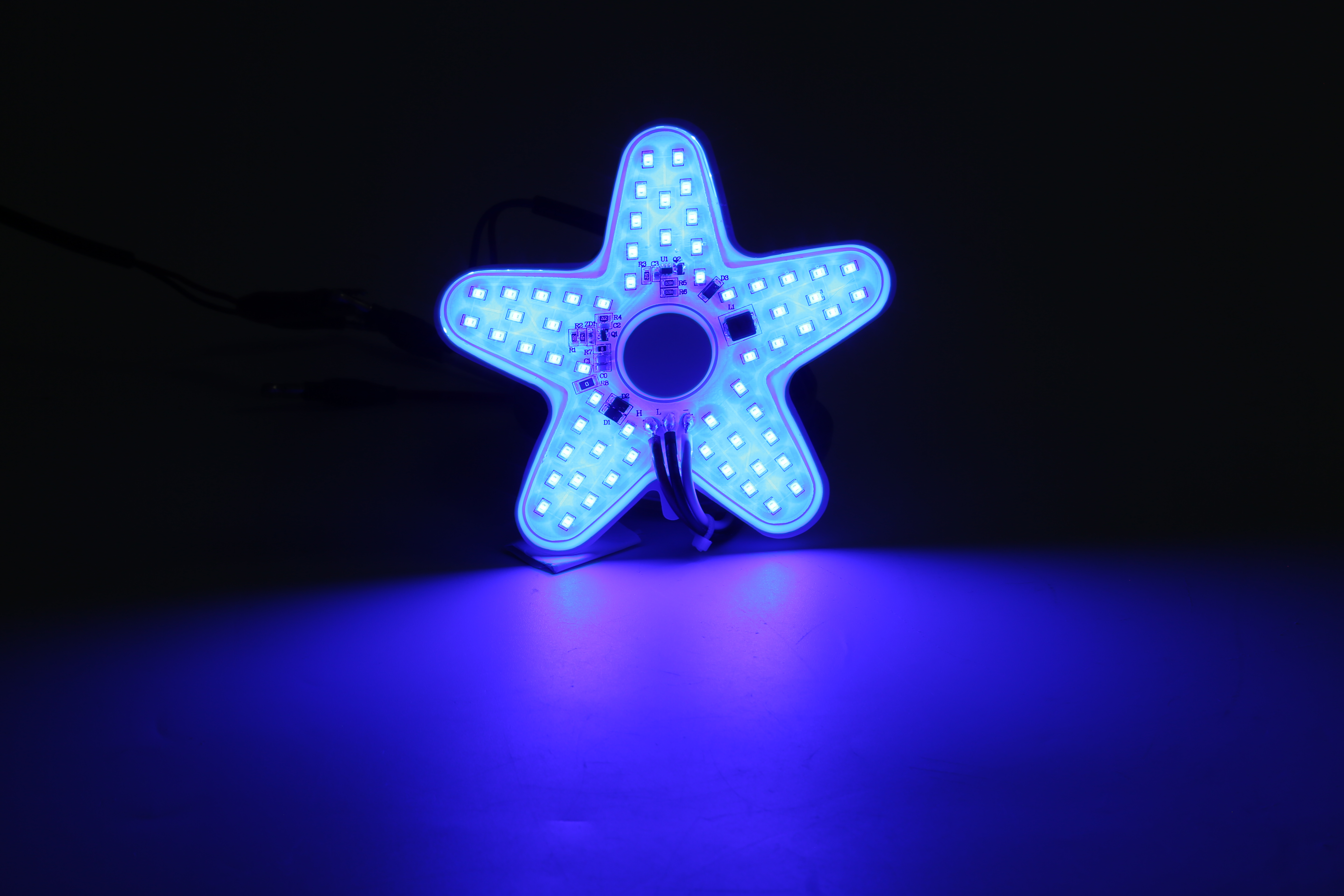 Bombillas de cami&oacute;n de autom&oacute;vil LED, luz de trabajo LED a prueba de agua, luz de trabajo LED de 48W, luz de trabajo LED a prueba de agua cuadrada, trabajo de agua a prueba de agua de venta caliente luz de estrella